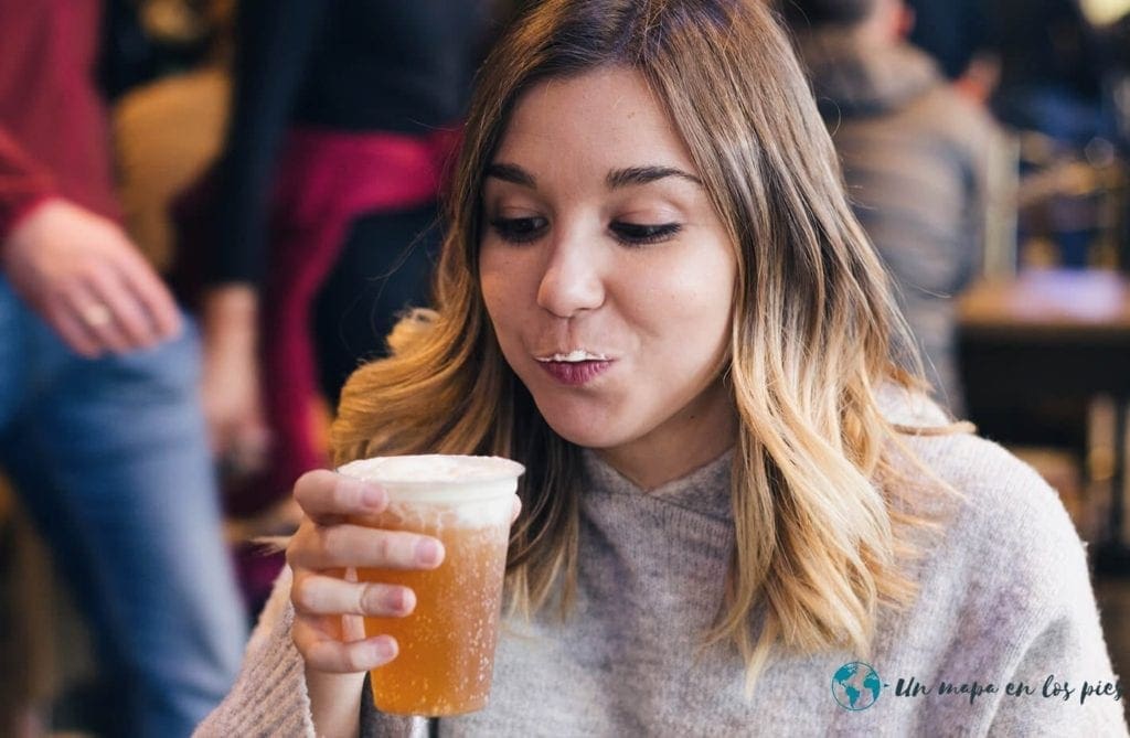 beber cerveza mantequilla en estudios harry potter