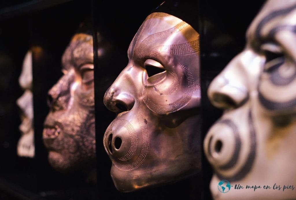 mascaras mortifagos en el parque temático de harrry potter