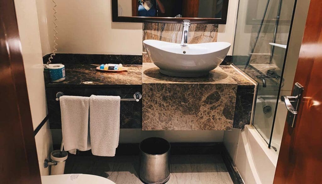 baño camarote crucero