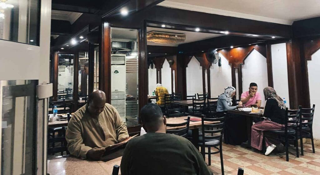 donde comer en el cairo gad