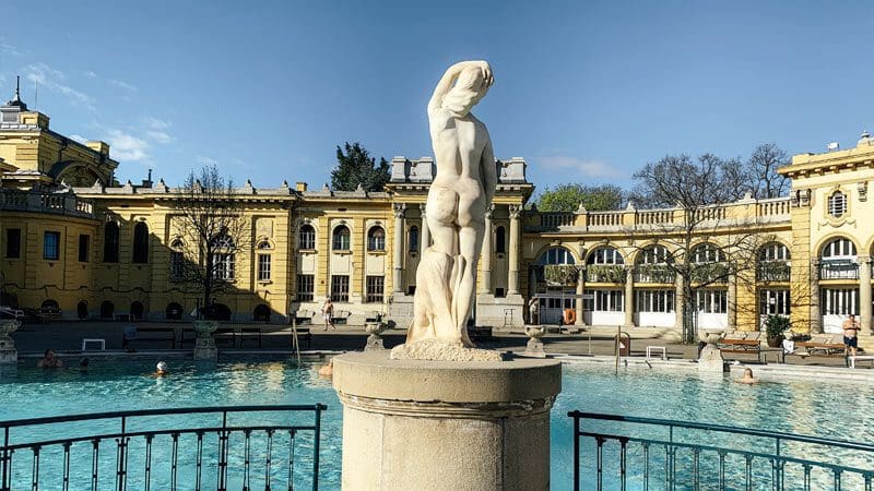 historia balneario szechenyi budapest