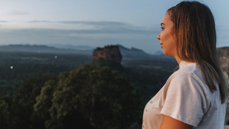 amanecer pidurangala sigiriya sr lanka